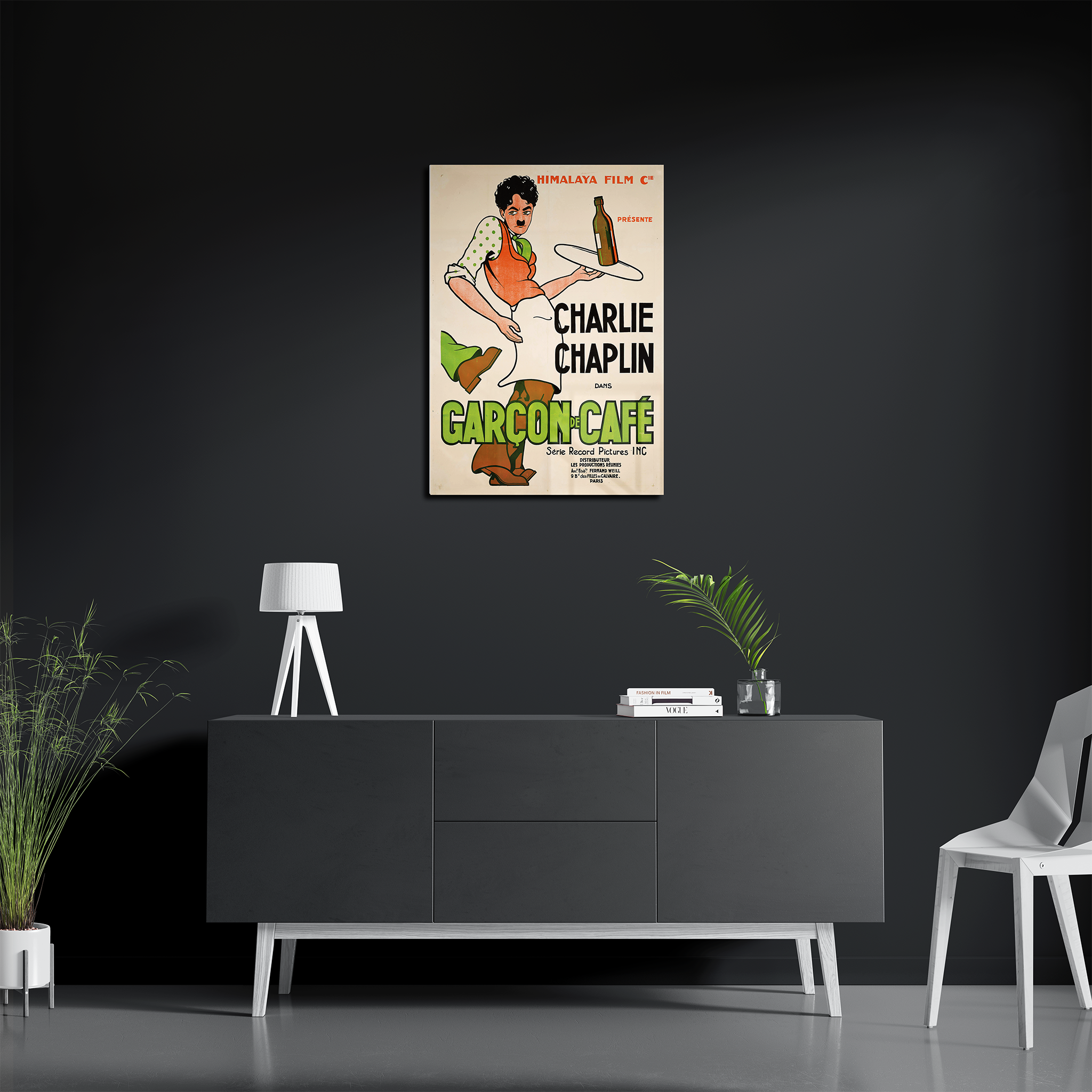 Charlie Chaplin Garçon de Café 1918 Vintage Poster